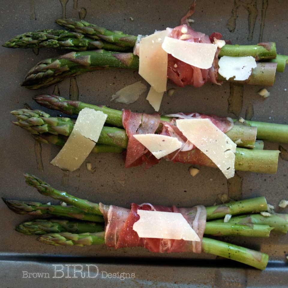 Thanksgiving veggies - Asparagus wrapped with prosciutto